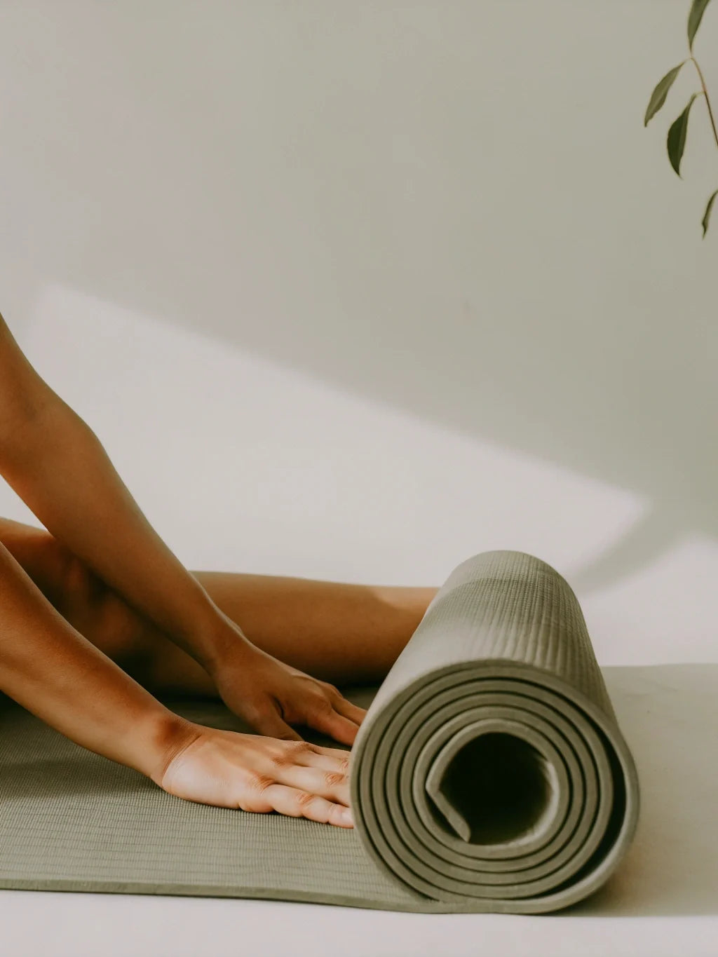 Tabi Socks for Yoga and Pilates: Why Your Feet Will Thank You