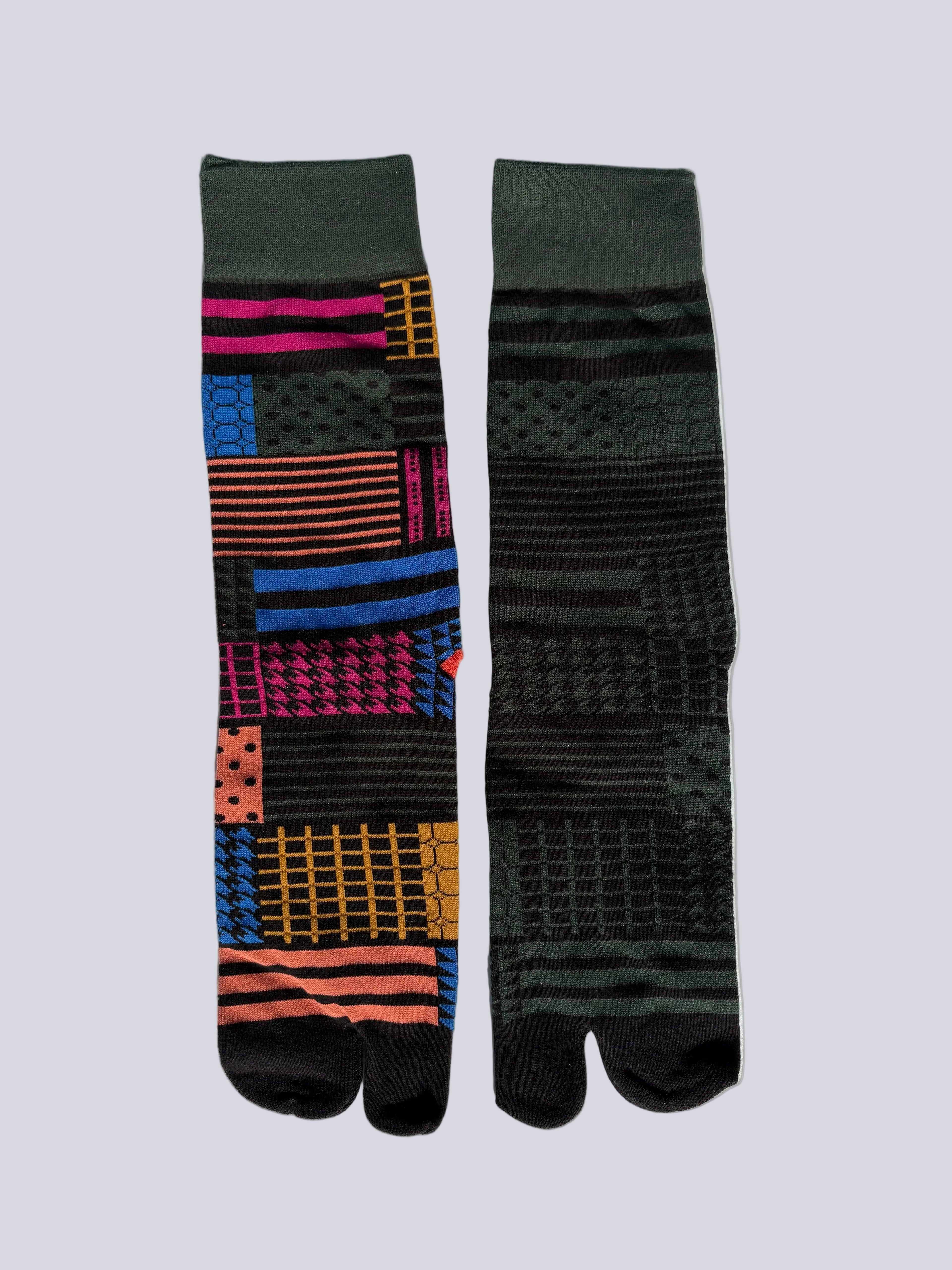 Geometric patchwork graphic Tabi socks