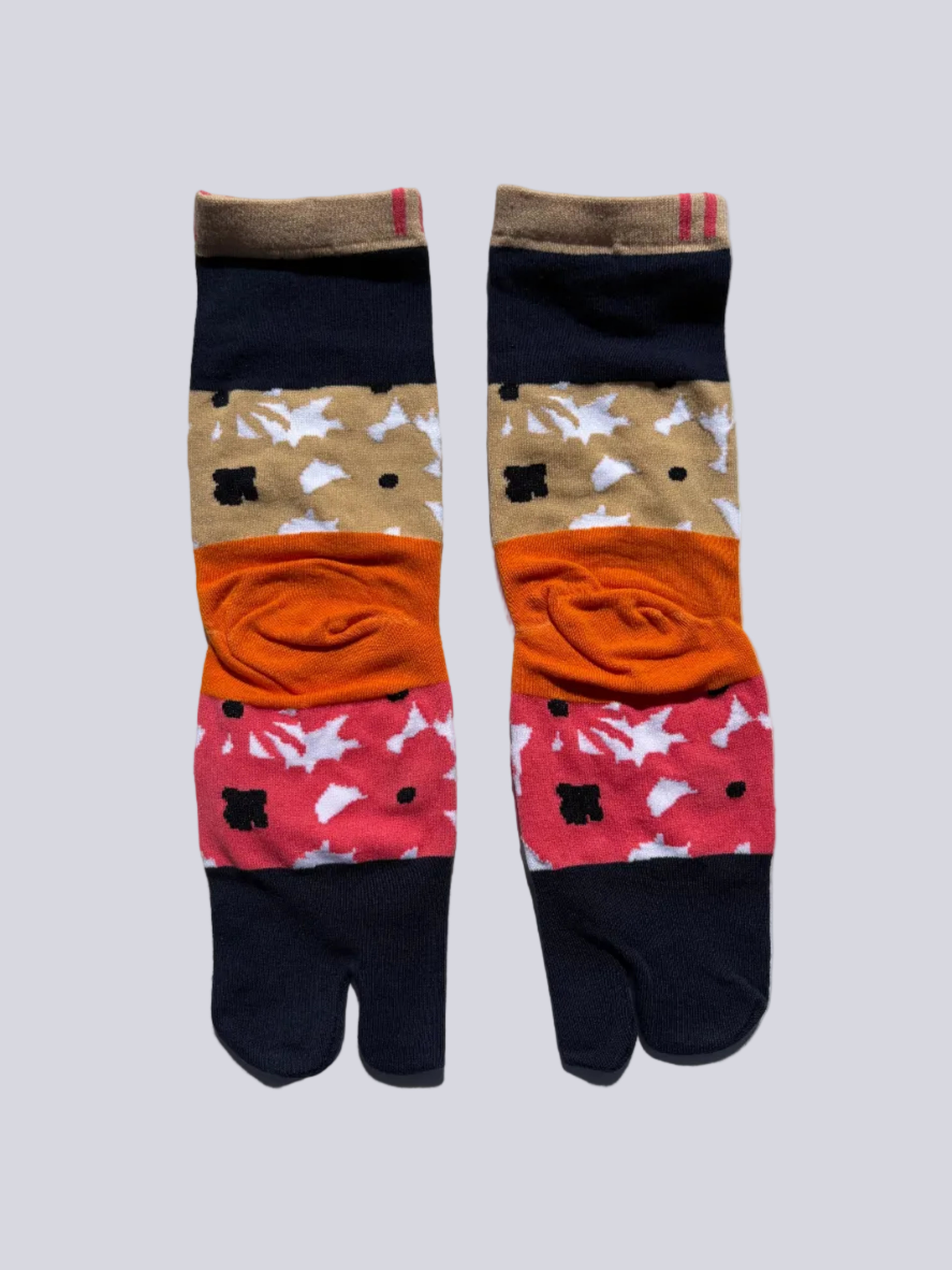 Patchwork colourblock print Tabi socks