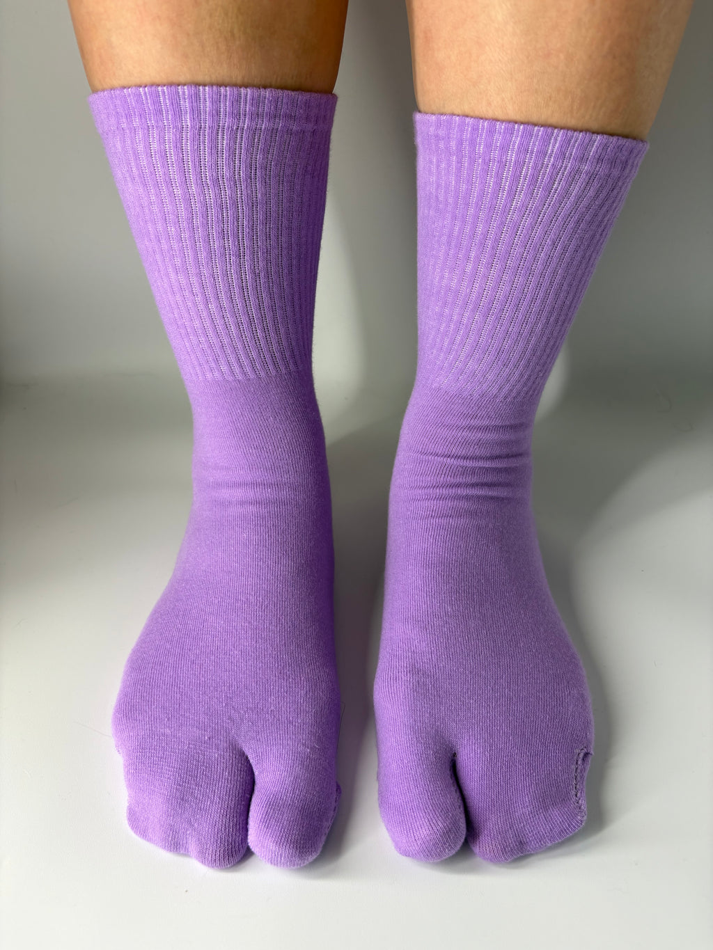 Lilac essential crew Tabi socks