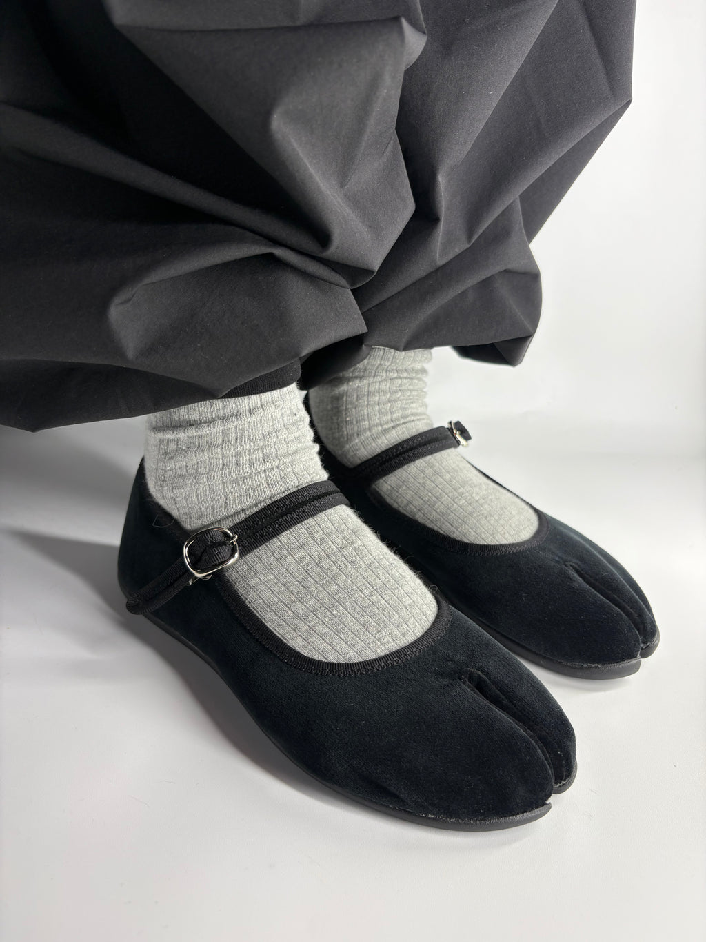 Marugo Mary Jane black Tabi flats