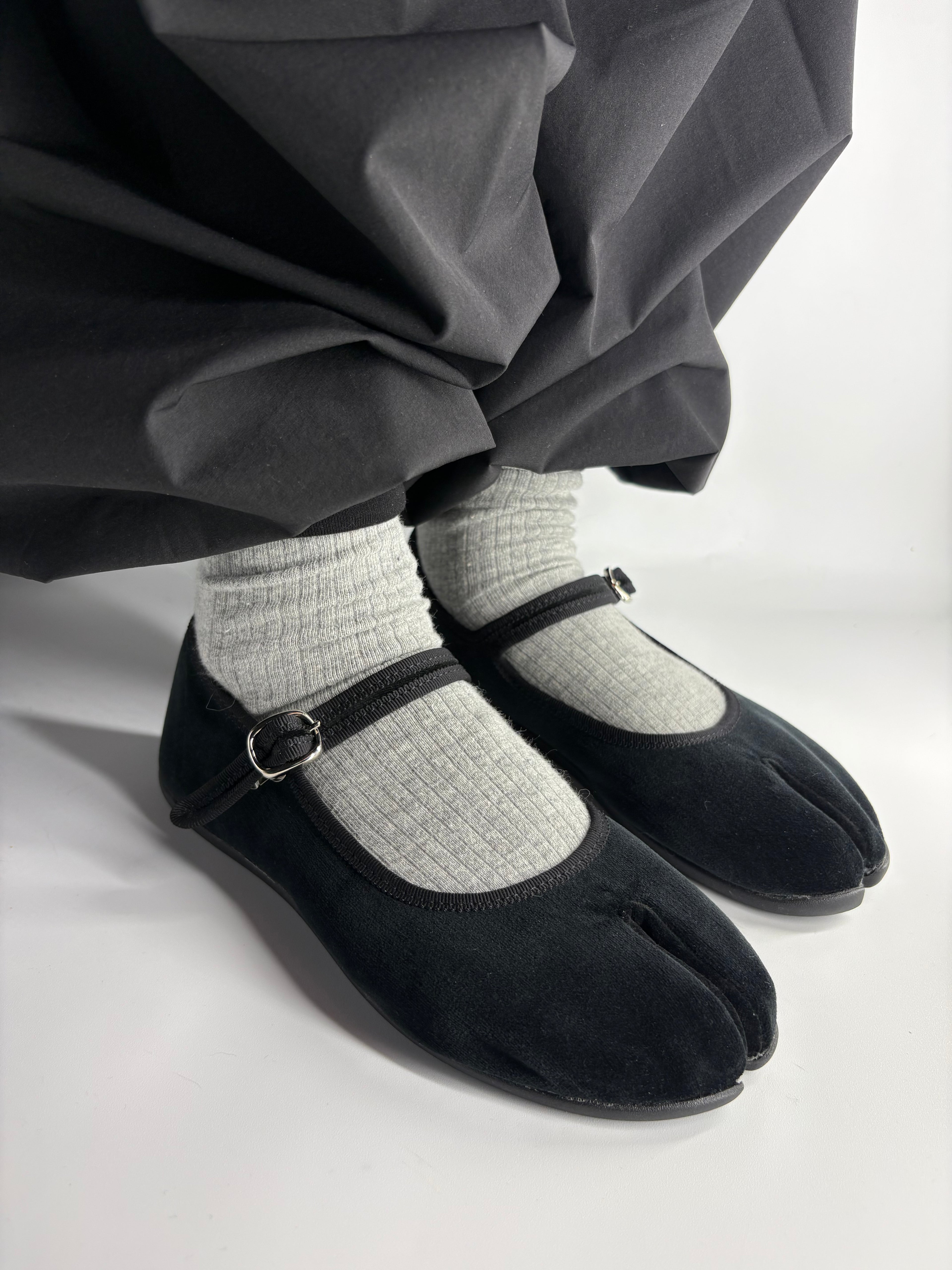 Marugo Mary Jane black Tabi flats